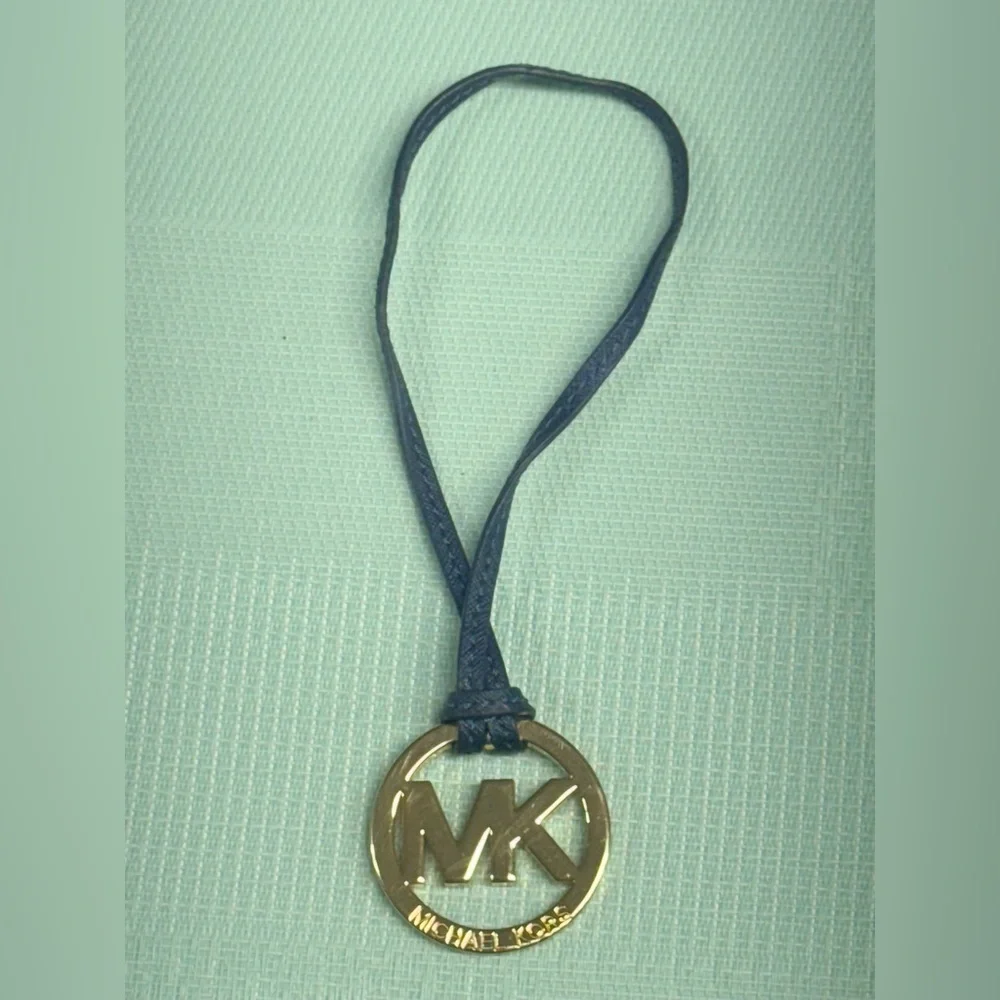 Gold Michael Kors Pendant Hangtag